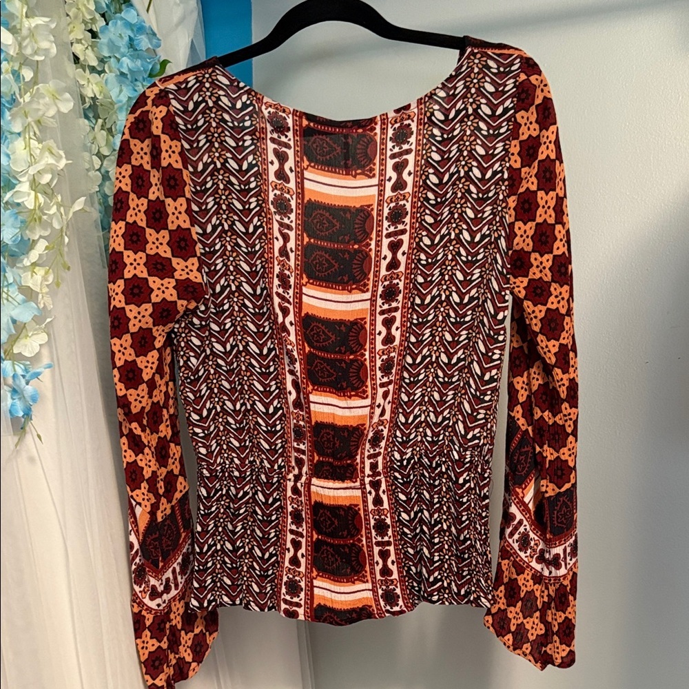 Free People Multicolor V-Neck Blouse boho flowy chic​ - Picture 3 of 4